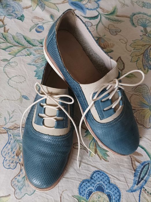 Дамски обувки естествена кожа