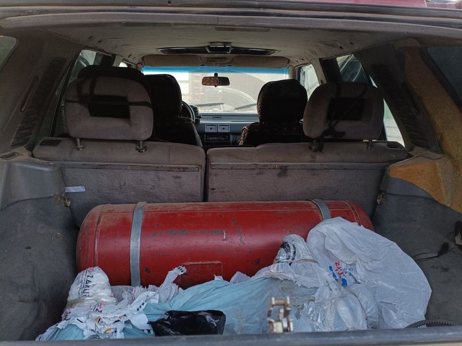 Продам машину опел фронтеро