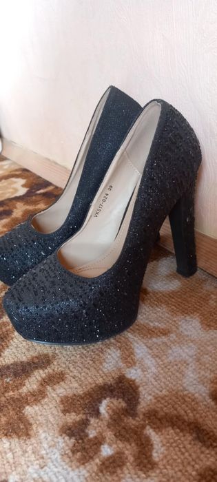 Дамски високи токчета