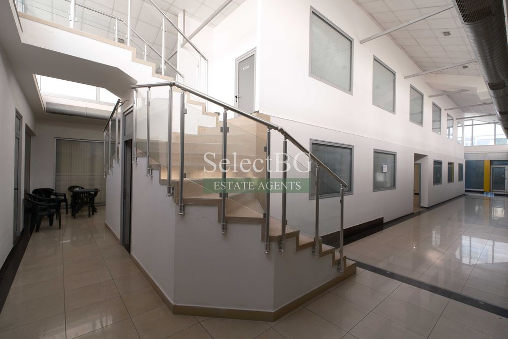 Продава се Офис в Велико Търново, Център - 194 кв.м за 526 €/кв.м - Снимка #1