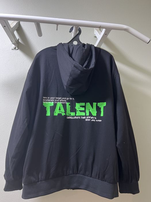 Куртки , ветровки , кофта недорого