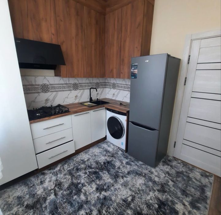 Сдается 2 ком Юнусабад 4 квартал. ЖК Шохсарой. Уйлари