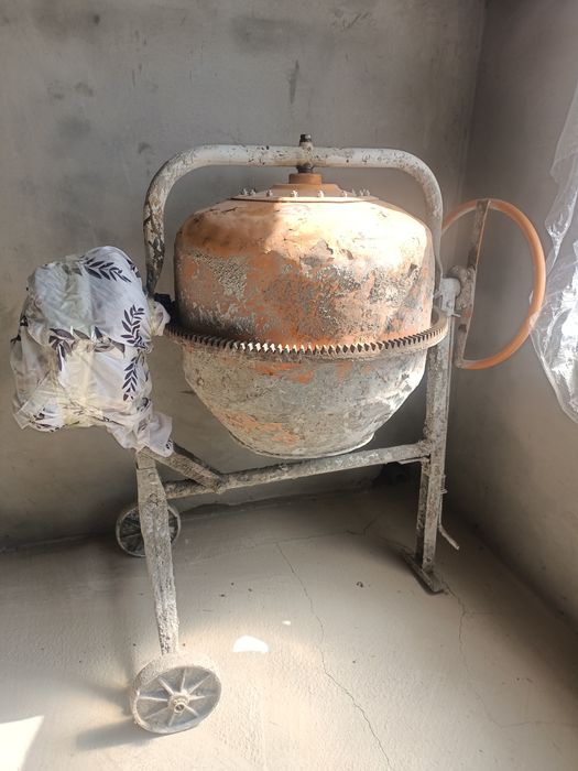 Продам бетономешалку!