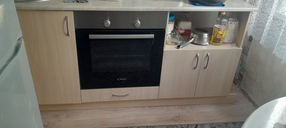 Продам духовку BOSCH