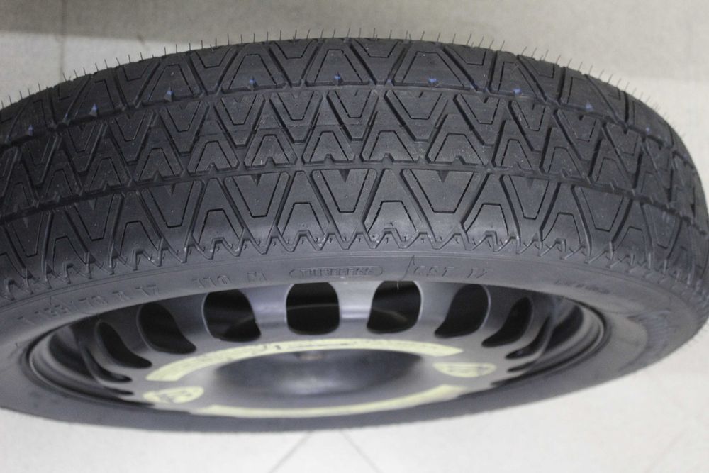Резервна гума (патерица) 17" Mercedes CLS, E-класа, C-класа