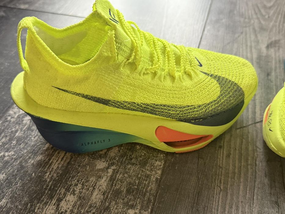 Nike alpha fly 3