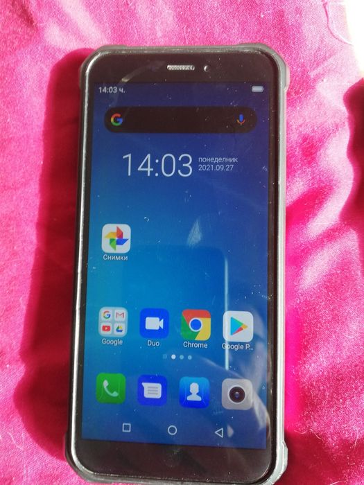 Телефоните са много запазени, супер батерии