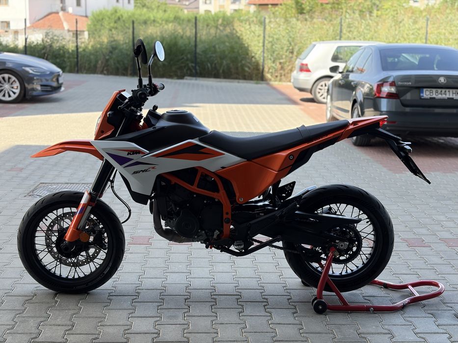 KTM SMC R 390 2026