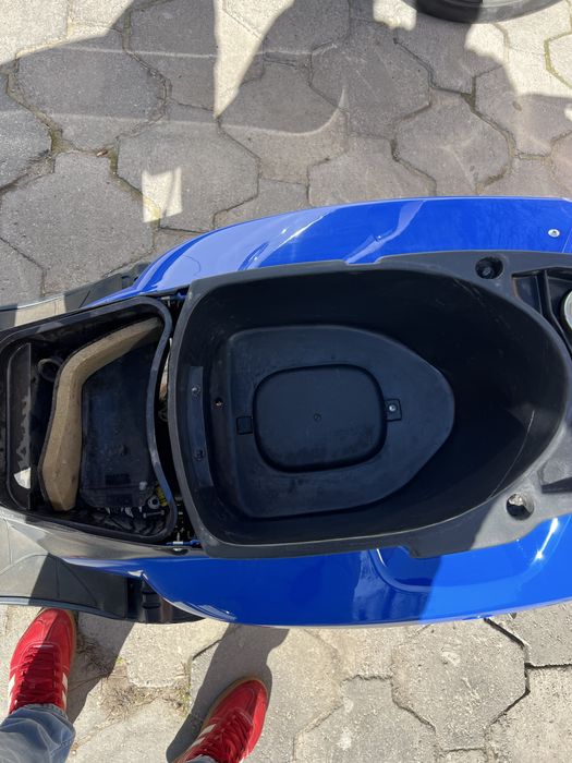 Продам скутер Li-fan lf50qt