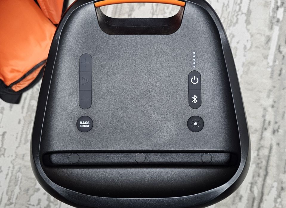 Колонка JBL Partybox 100 с сумкой