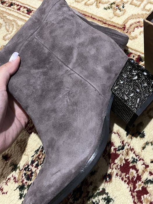 Продам зимние сапоги