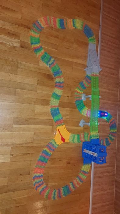 Светеща писта на две нива с количка 260 ч. Glow Track 3 +