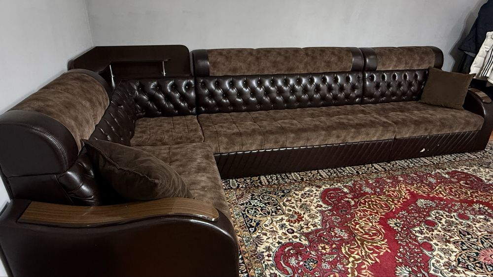 Продам угловой диван