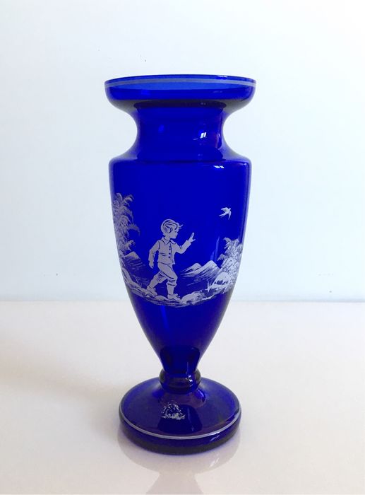 Ваза BOHEMIA ЧССР кобальтовое стекло