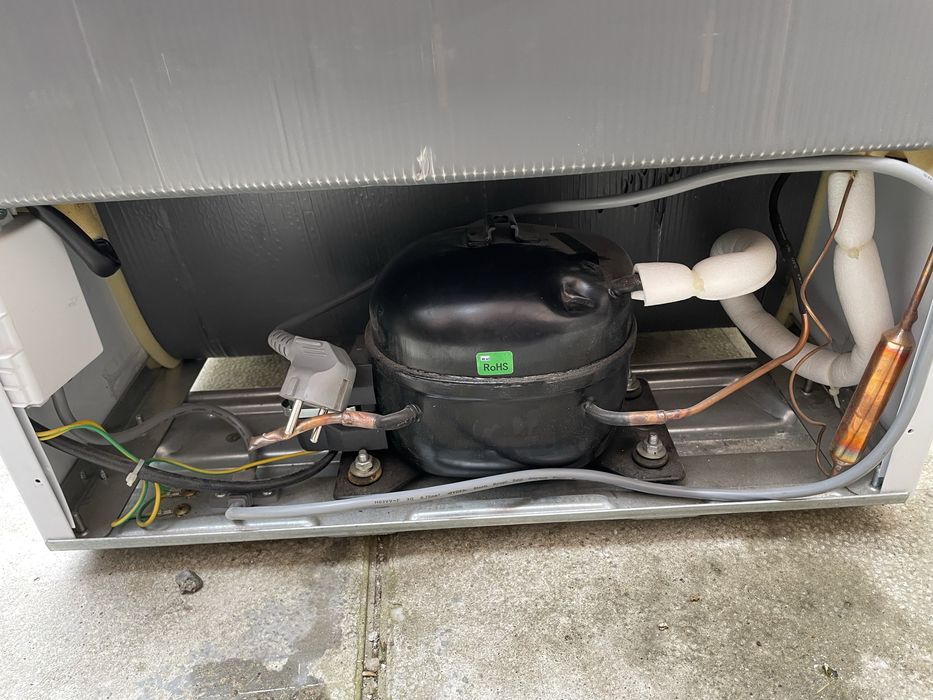 Crown-DF 120A(хладилник с камера)