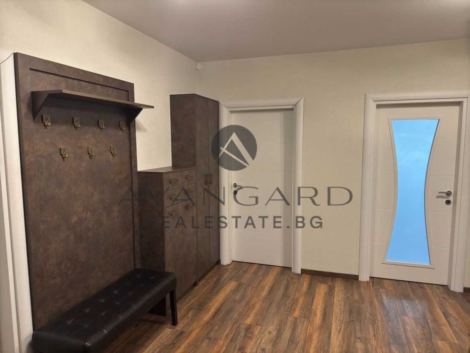 Продава се Тристаен апартамент в Пловдив, Кършияка - 176 кв.м за 2586 €/кв.м - Снимка #14