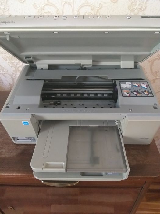 Принтер  цветной HP c6383 3в1