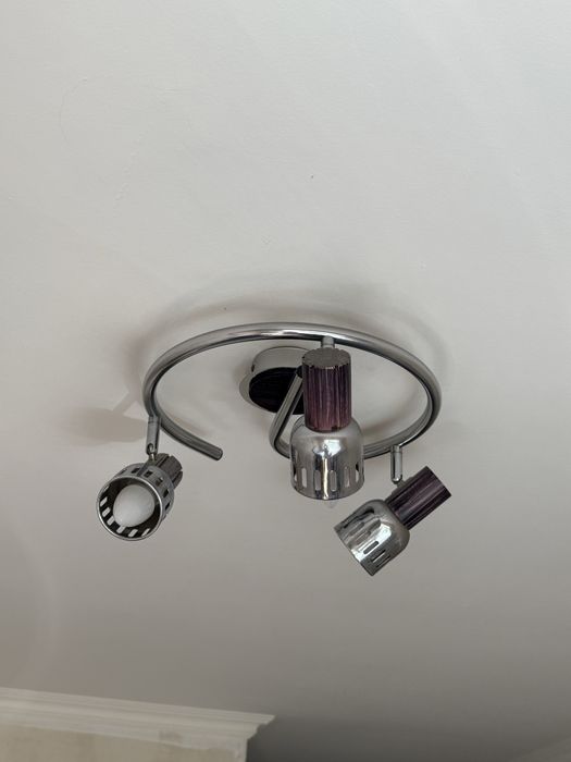 Продаю Люстры 3 шт