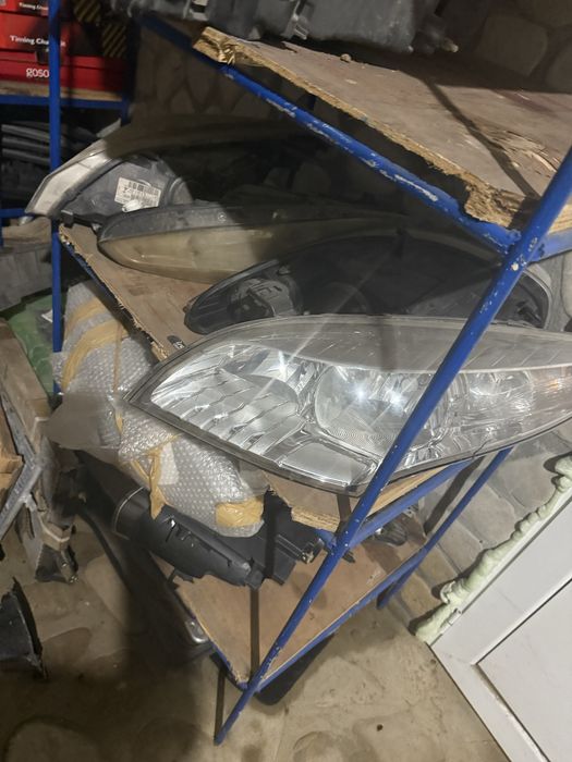 Stoc de dat, Bari, renault si dacia, usi si capota