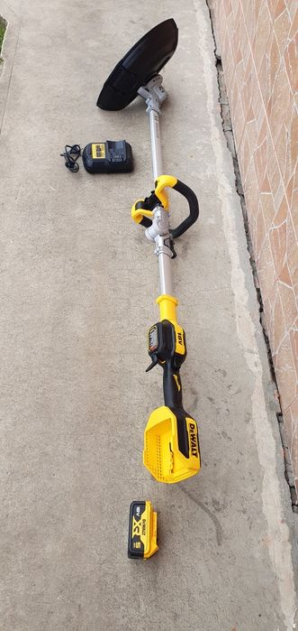 Trimar pentru iarba cu fir .pe baterie .