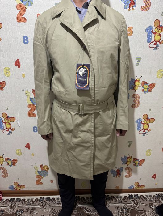 Продается плащ антиквариянт новый