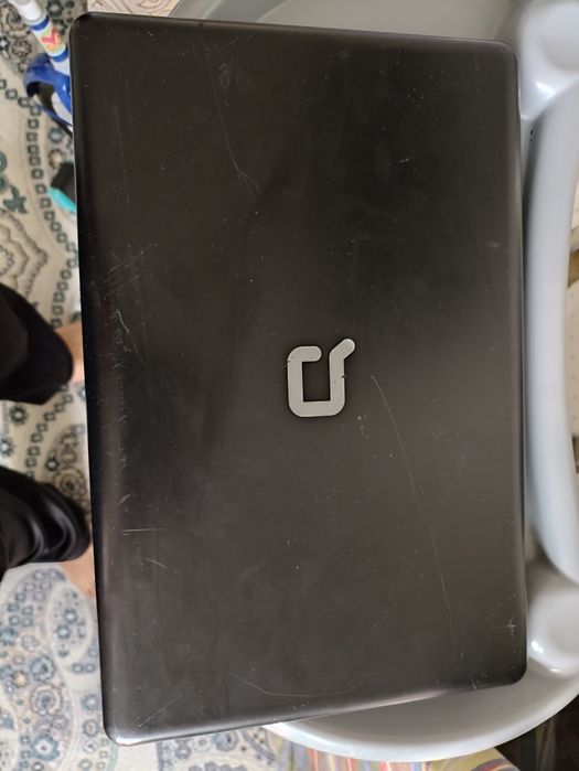 Ноутбук HP в хорошем состоянии!