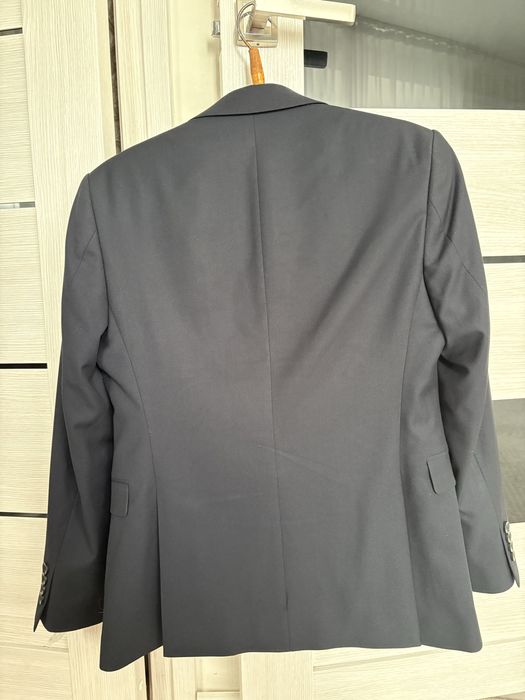 Продам двухпортный костюм