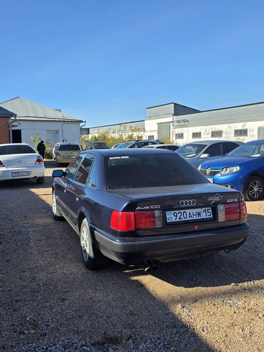 Audi 100 C4 в хорошем состоянии