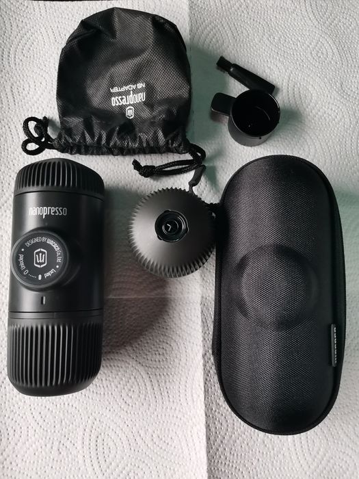 Aparat de cafea portabil Wacaco Nanopresso cu adaptor de capsule NS