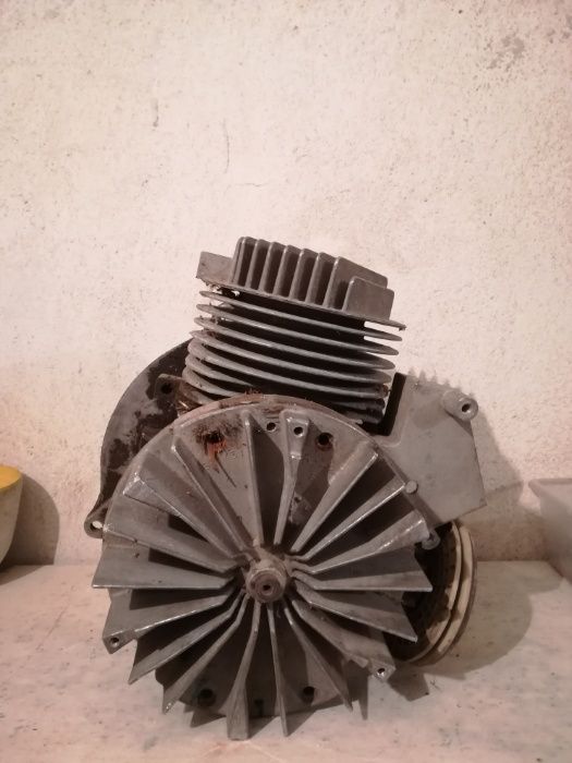 2Т двигател добро състояние 90 кубика