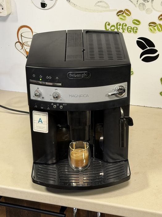 Кафемашина кафе автомат delonghi magnifica с гаранция