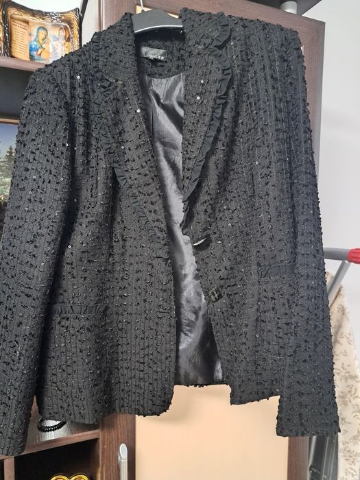Vand costum ozazie