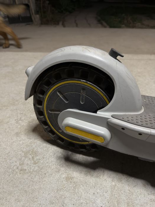 Ninebot KickScooter Max G30LP — 35 км/ч, прошитый