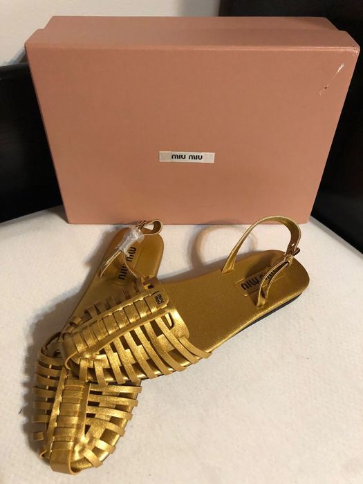 Sandale Miu Miu , calitate premium , pe stoc , noi , 41