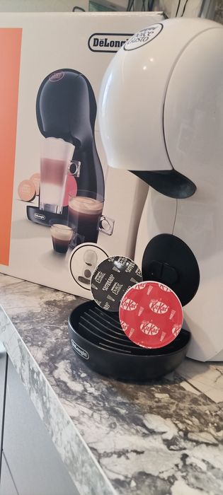 Кафемашина Nescafé Dolce Gusto De’Longhi – отлично състояние + кутия