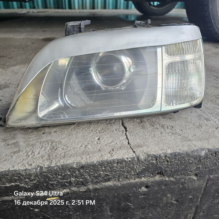 Фары на хонду црв  RD1 1996