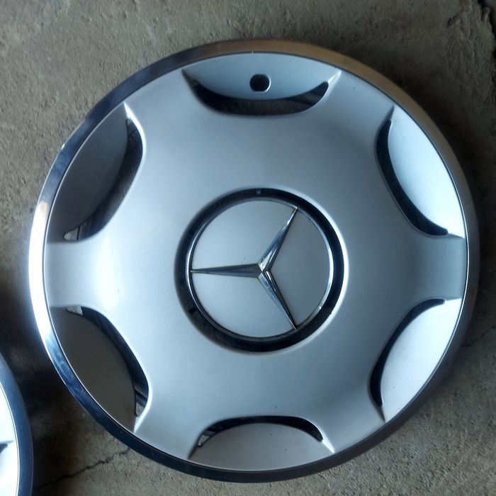 Колпаки Mercedes-Benz