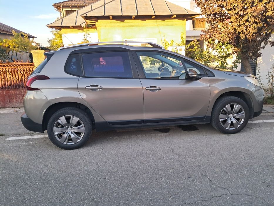 Peugeot 2008 1.2 Pure Tech  2016