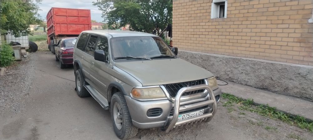 Продам монтеро спорт