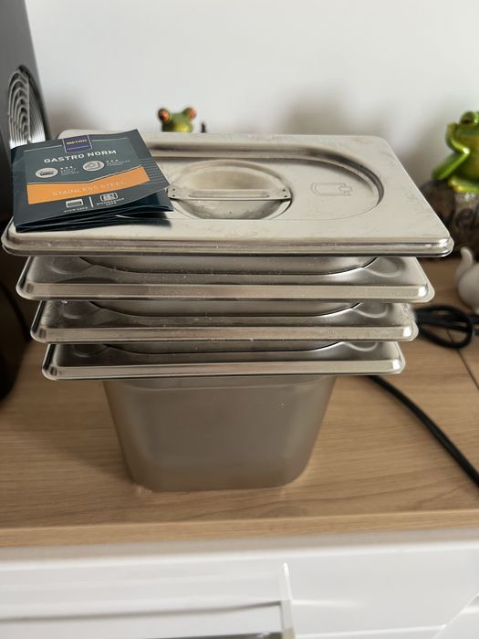 METRO PROFESSIONAL4x caserole +1x Capac Inox GN 1/9-150