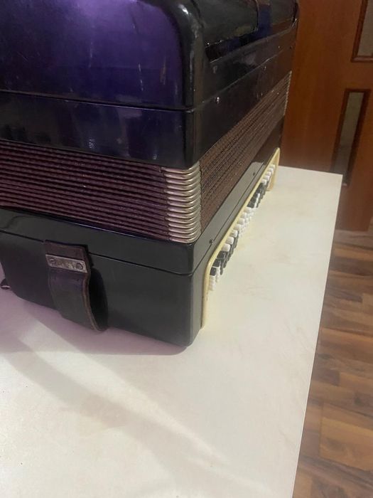 Продается музыкальный инструмент Этюд