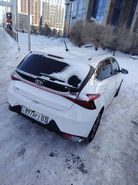 Хундай Й 20 продам