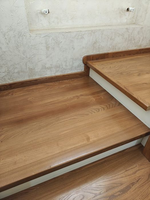 Продам лестницу из карагача