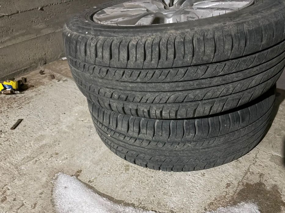 Шины в комплекте