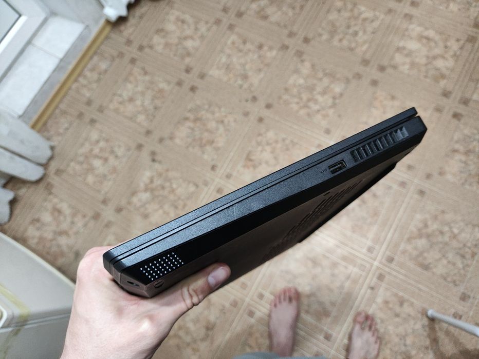 Игровой ноутбук Lenovo