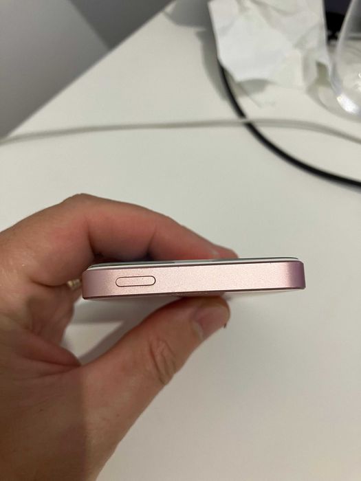 Apple iPhone SE, Rose Gold, 16 GB