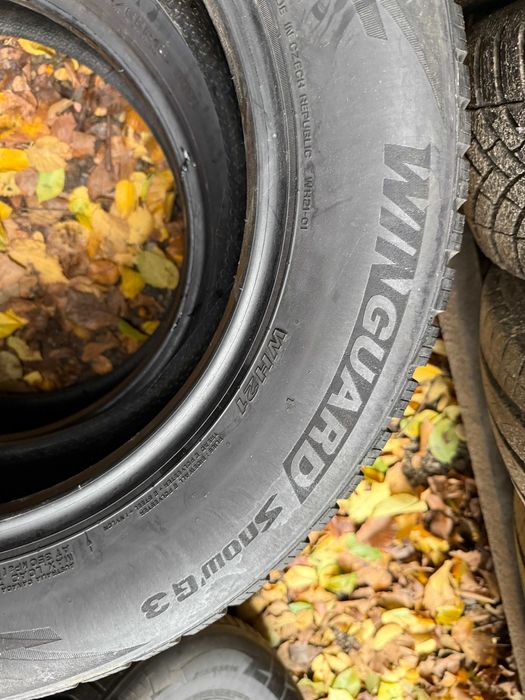 4 Anvelope Iarna 215/65/16 Dunlop si Nexen