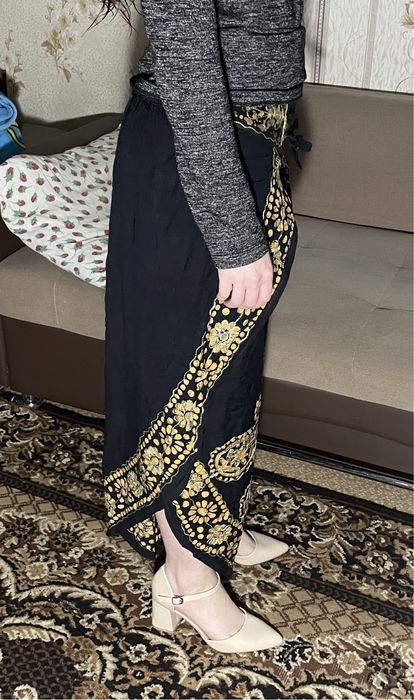 Продам штаны, примерно 46 размера