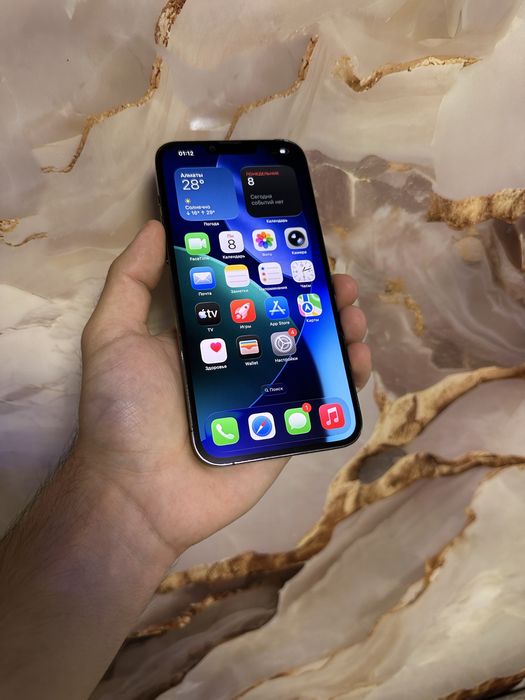 Продам телефон айфон 13 Pro Max 256Gb