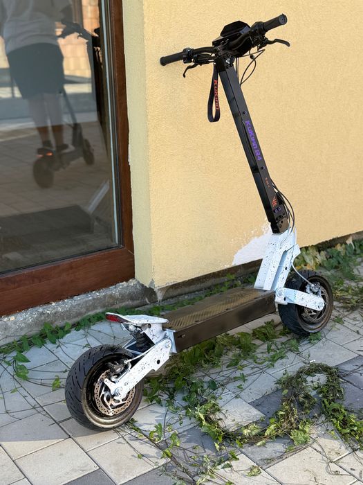 Trotineta g4 2025 si 3000 diferenta pt un dualtron sau ceva dual motor